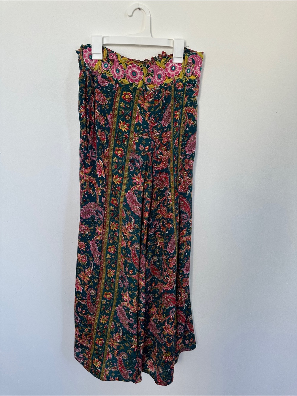 Bohemian wide leg paisley floral pant